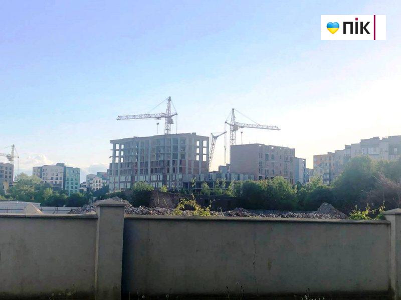 У Франківську готують під забудову територію військового містечка австрійської доби (ФОТО) 18 photo 2024 05 05 22 08 50 scaled