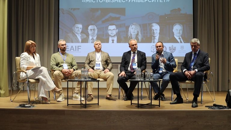 У Франківську ректори університетів зустрілися з бізнесом: про що говорили (ВІДЕО) 2 s1 1