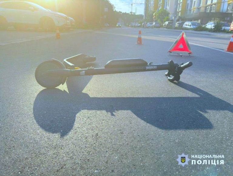ДТП в Івано-Франківську: травми отримала жінка на електросамокаті (ФОТО) 10 450427182 482638297743738 1273985815832952991 n
