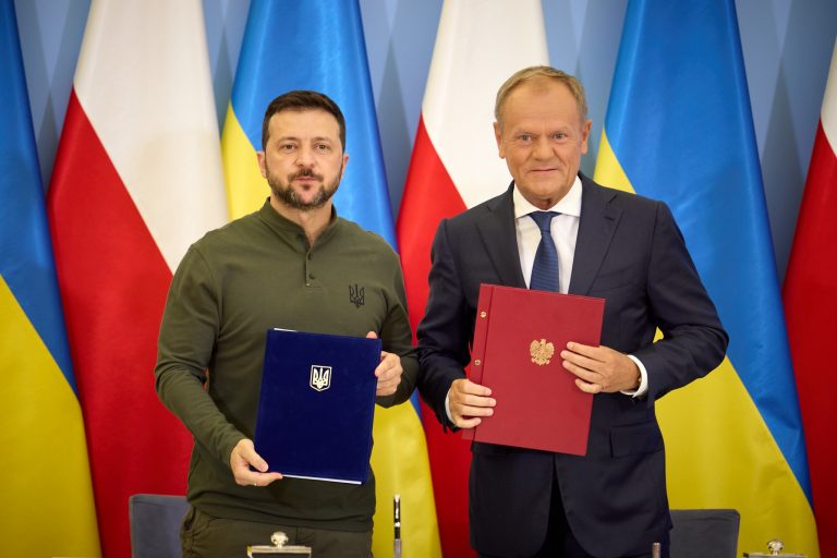 Україна підписала безпекову угоду з Польщею: що вона передбачає