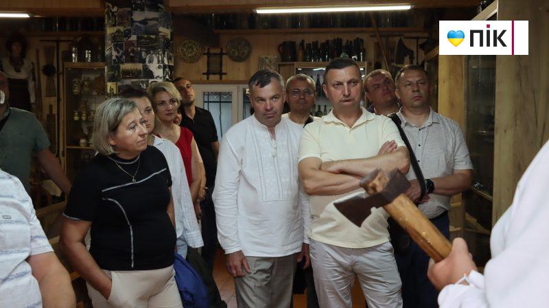 Залучитися підтримкою: на Прикарпаття приїхали представники Чернігівської та Сумської громад (ФОТО) 60 IMG 2767 scaled