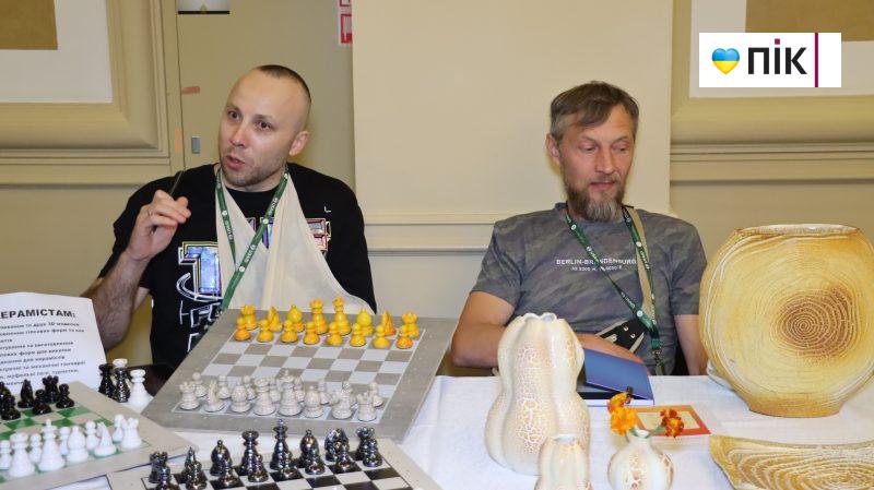 У Дніпрі відбувся міжрегіональний форум керамістів з усієї України: що обговорили (ФОТО) 15 IMG 5082 scaled