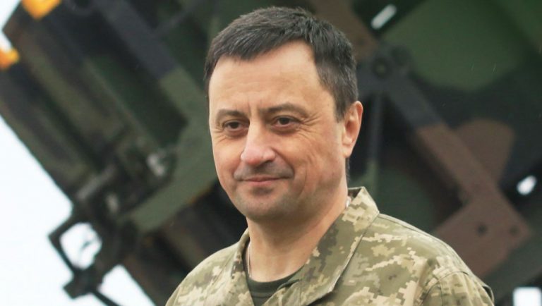 Зеленський звільнив Олещука з посади командувача Повітряних сил: хто його замінить (ФОТО) 9 2024 03 08 10.36.04