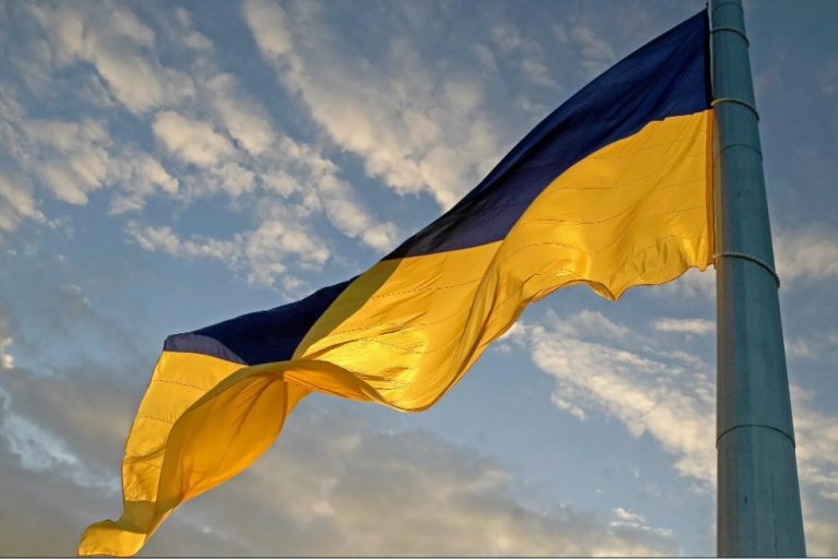 День прапора в Україні: цікаві факти про синьо-жовтий стяг 1 День прапора в Україні: цікаві факти про синьо-жовтий стяг