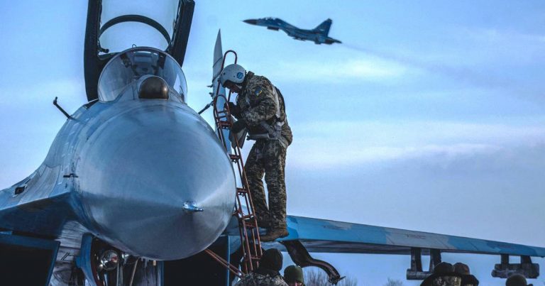 Стало відомо, скільки повітряних цілей ворога знищили оборонці неба за 2,5 роки 5 Стало відомо, скільки повітряних цілей ворога знищили оборонці неба за 2,5 роки