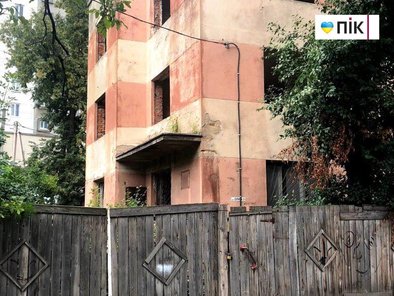 Будинки-привиди Франківська: колишня художня школа на Сірика 7 4 scaled