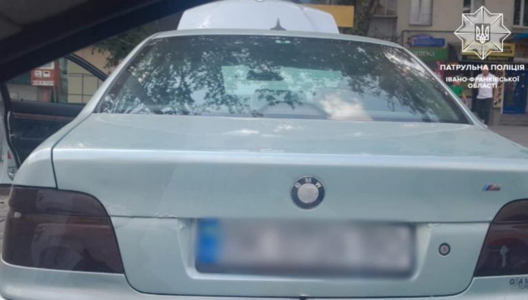 У Франківську виявили водія з підробленими документами (ФОТО) 12 457325917 941729534661325 1164800488283057164 n