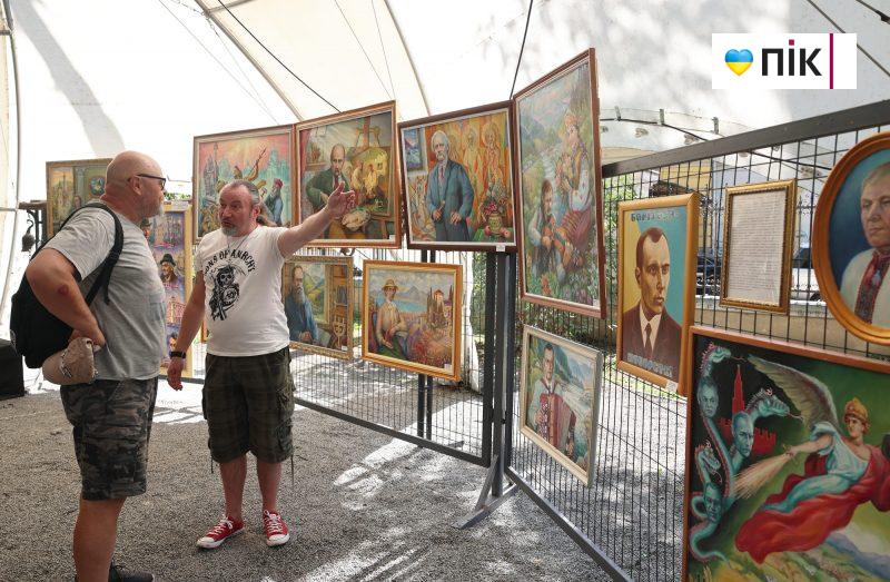 Люди Прикарпаття: на виставці художника Івана Гавриліва "Видатні постаті України" (ФОТО) 10 IMG 2715 2 scaled