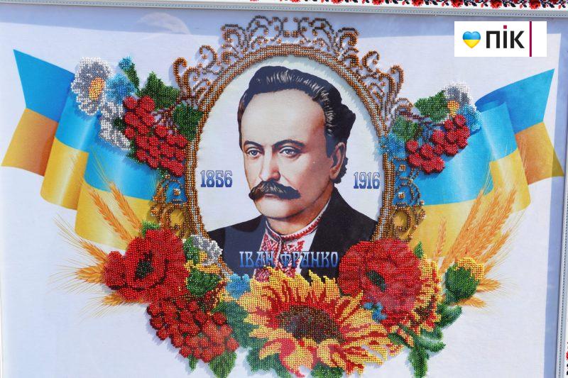 Люди Прикарпаття: на бібліофесті "Франко єднає" (ФОТО) 12 IMG 2884 2 scaled