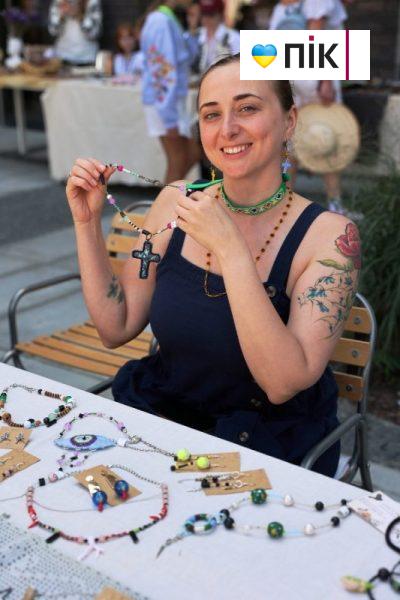 Ярмарок, музика та їжа: що цікавого відбувається на Благодійному фестивалі Незалежності (ФОТО) 15 IMG 3999 2 scaled