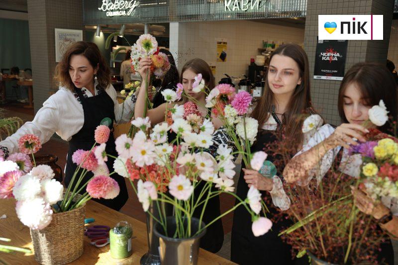 Ярмарок, музика та їжа: що цікавого відбувається на Благодійному фестивалі Незалежності (ФОТО) 12 IMG 5066 2 scaled