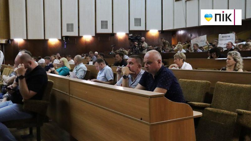 Чергова сесія Франківської міськради: як це було (ФОТОРЕПОРТАЖ) 4 У Франківську одну з вулиць носитиме ім'я мовознавиці Ірини Фаріон