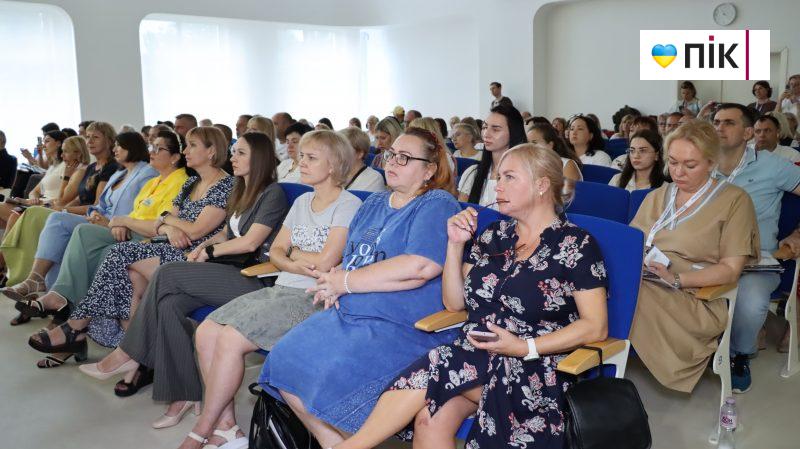 Як розв'язати проблему кадрів в Україні: в Одесі відбувся регіональний форум (ФОТО) 13 IMG 7207 scaled