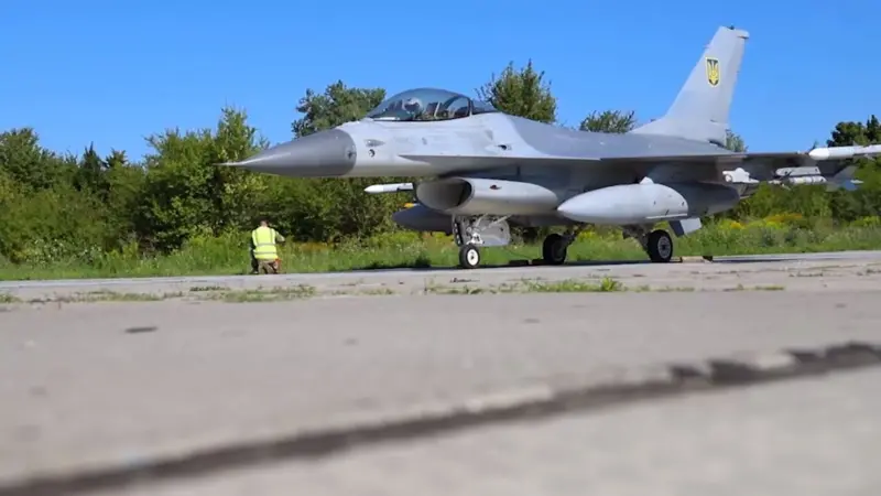 Зеленський повідомив, чи справді довгоочікувані літаки F-16 вже в Україні (ВІДЕО)