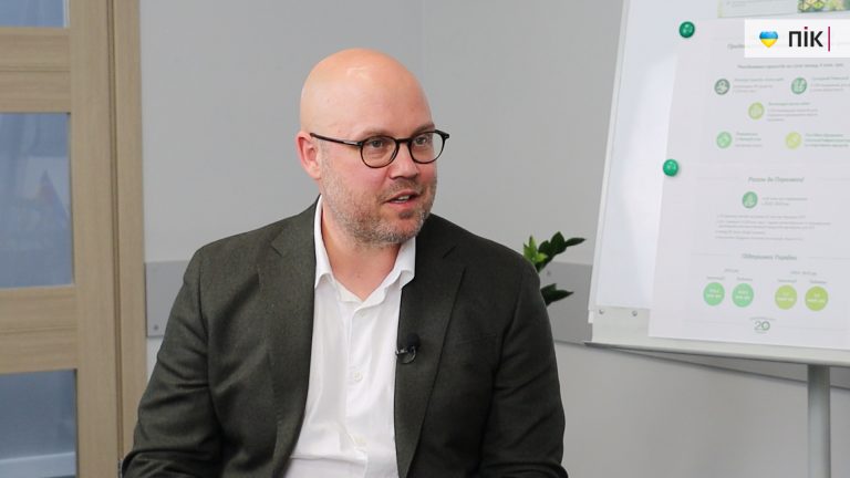 Гендиректор "Гудвеллі Україна" розповів, яка мінімальна зарплата у компанії (ВІДЕО) 8 Гендиректор "Гудвеллі Україна" розповів, яка мінімальна зарплата у компанії (ВІДЕО)