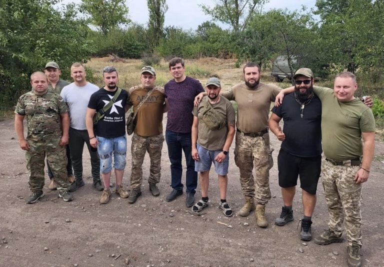 Очільник Калуша відвідав військових на Запоріжжі (ФОТО) 12 Очільник Калуша відвідав захисників громади на Запоріжжі (ФОТО)