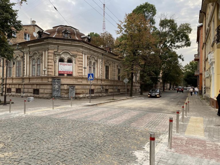 До уваги водіїв: відновили рух вулицею Гординського у Франківську (ФОТО) 6 458378446 1038308941629834 3563718158871373283 n