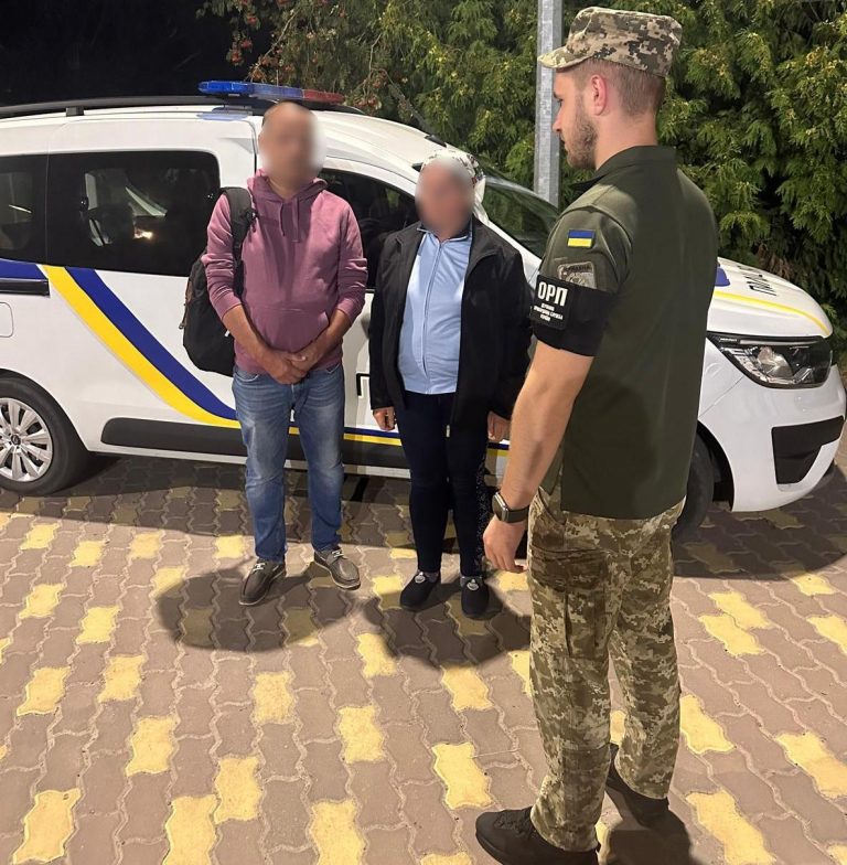 Фіктивний шлюб: 41-річний прикарпатець одружився, щоб виїхати за кордон (ФОТО) 6 458741376 850651940578570 2751839696789597427 n