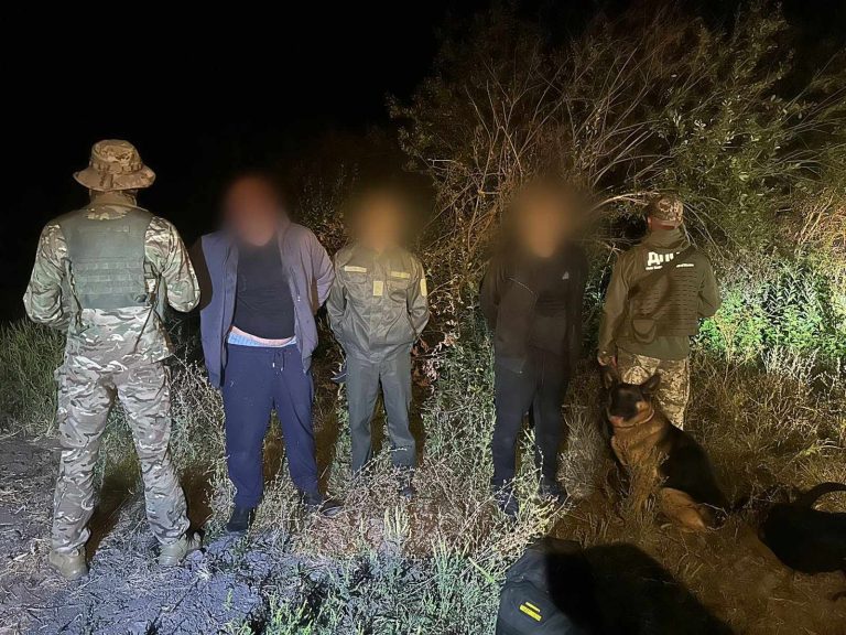 Поблизу кордону з Угорщиною затримали трьох порушників (ФОТО) 9 459099376 849349480708816 3283210160892161044 n