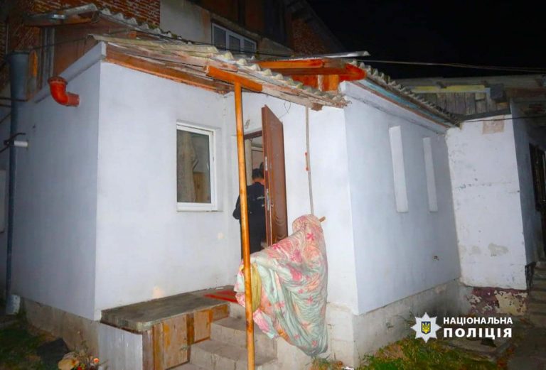 У Тисмениці під час застілля чоловік до смерті побив знайомого (ФОТО) 6 У Тисмениці під час застілля чоловік до смерті побив знайомого (ФОТО)