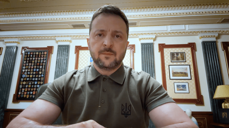 "Це реально внутрішній ворог", - Зеленський про скандали з МСЕК 5 1c2ea779b48285d2a54dca0a8504d661 1729447170 extra large