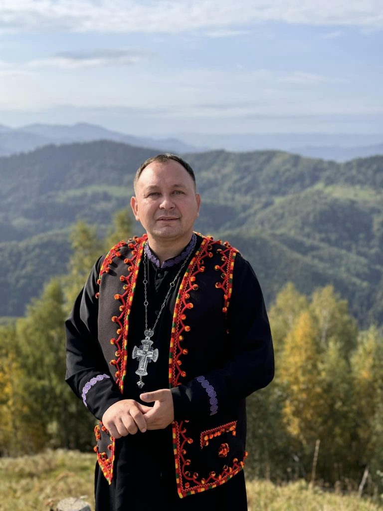 Священник з Тернопільщини відповів, скільки треба жертвувати на церкву 7 Священник з Тернопільщини відповів, скільки треба жертвувати на церкву