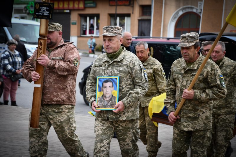 У Рогатині зустріли полеглого 54-річного військового Сергія Запорожця (ФОТО)