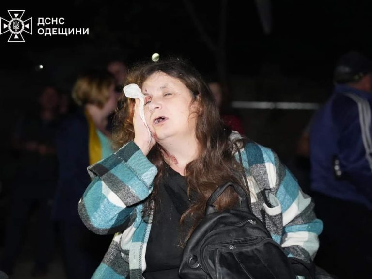 Ворог атакував Одещину балістичними ракетами: які наслідки (ФОТО) 11 462701188 960661702768386 4074699008217965879 n
