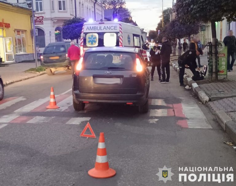 У Стрию автомобіль наїхав на двох дівчаток: деталі (ФОТО) 10 463833019 952339440271161 4871735255559323346 n