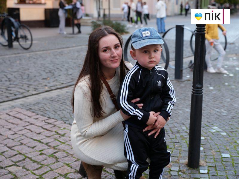 Люди Прикарпаття: благодійний концерт "На шапку" (ФОТО) 27 DSCF1214 2 scaled