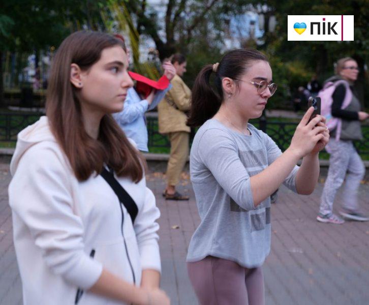 Люди Прикарпаття: благодійний концерт "На шапку" (ФОТО) 28 DSCF1247 2 scaled