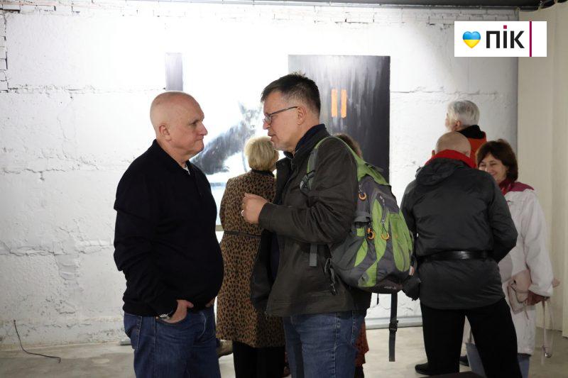 У Франківську відкрили виставку живопису "PSY" Ростислава Котерліна (ФОТО) 9 IMG 0504 2 scaled