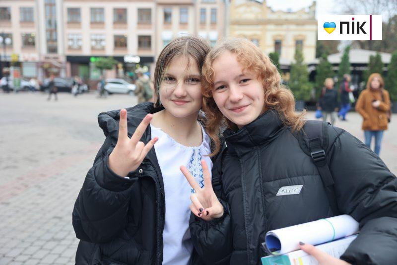 Допомога твоя – найсильніша зброя: у Франківську відбувся благодійний захід (ФОТО) 36 IMG 0602 2 scaled