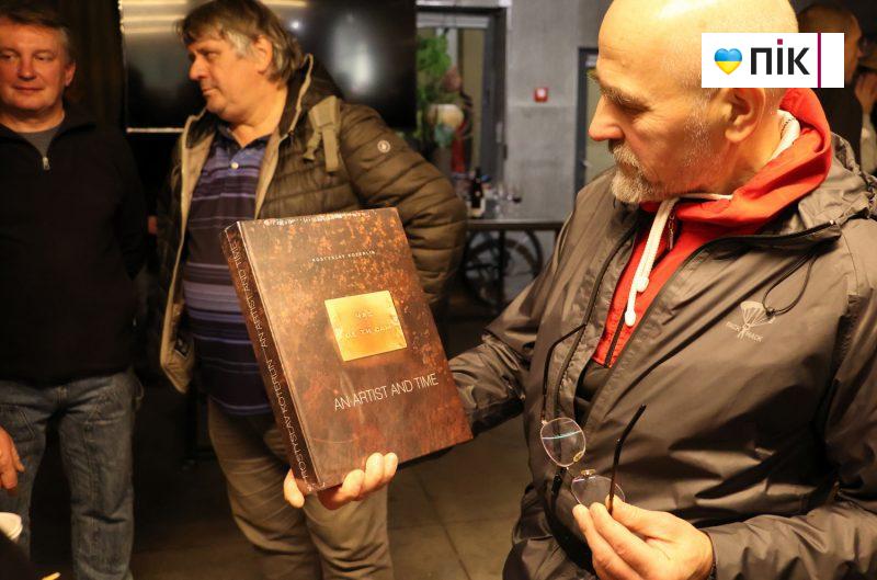 У Франківську відкрили виставку живопису "PSY" Ростислава Котерліна (ФОТО) 31 IMG 0774 2 scaled