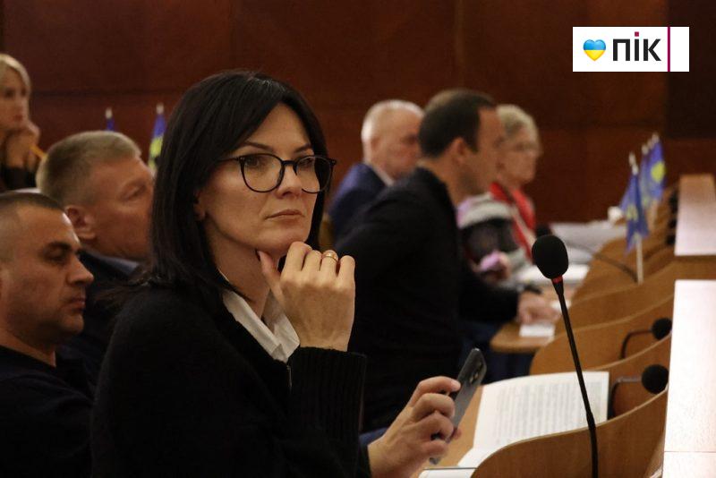 Люди Прикарпаття: на черговій сесії Івано-Франківської облради (ФОТОРЕПОРТАЖ) 42 IMG 2588 scaled