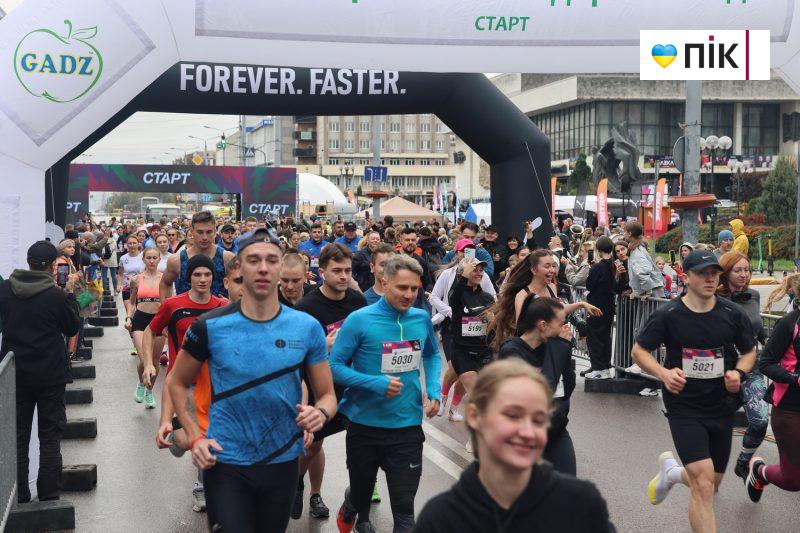 Понад 1700 учасників змагалися в 11-му Frankivsk Half Marathon (ФОТОРЕПОРТАЖ) 9 IMG 5341 2 scaled