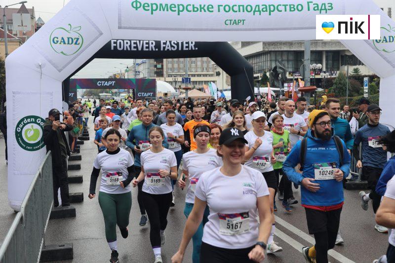 Понад 1700 учасників змагалися в 11-му Frankivsk Half Marathon (ФОТОРЕПОРТАЖ) 14 IMG 5459 2 scaled