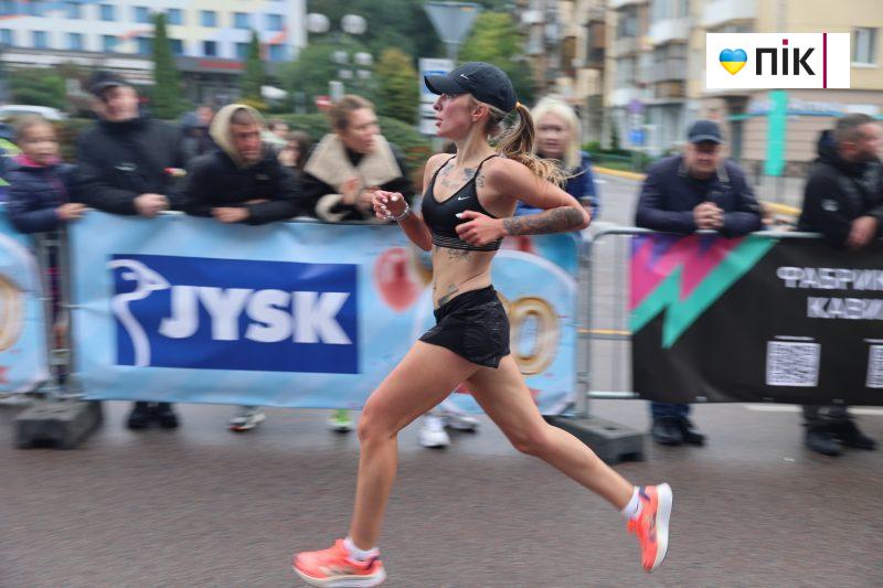 Понад 1700 учасників змагалися в 11-му Frankivsk Half Marathon (ФОТОРЕПОРТАЖ) 32 IMG 6433 2 scaled