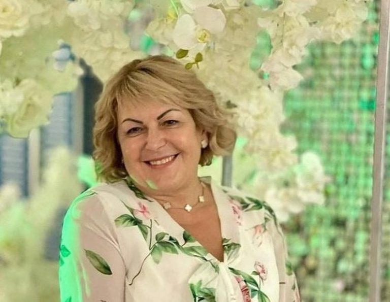 Суд обрав запобіжний захід очільниці Хмельницької МСЕК, яку підозрюють у корупції 11 Суд обрав запобіжний захід очільниці Хмельницької МСЕК, яку підозрюють у корупції
