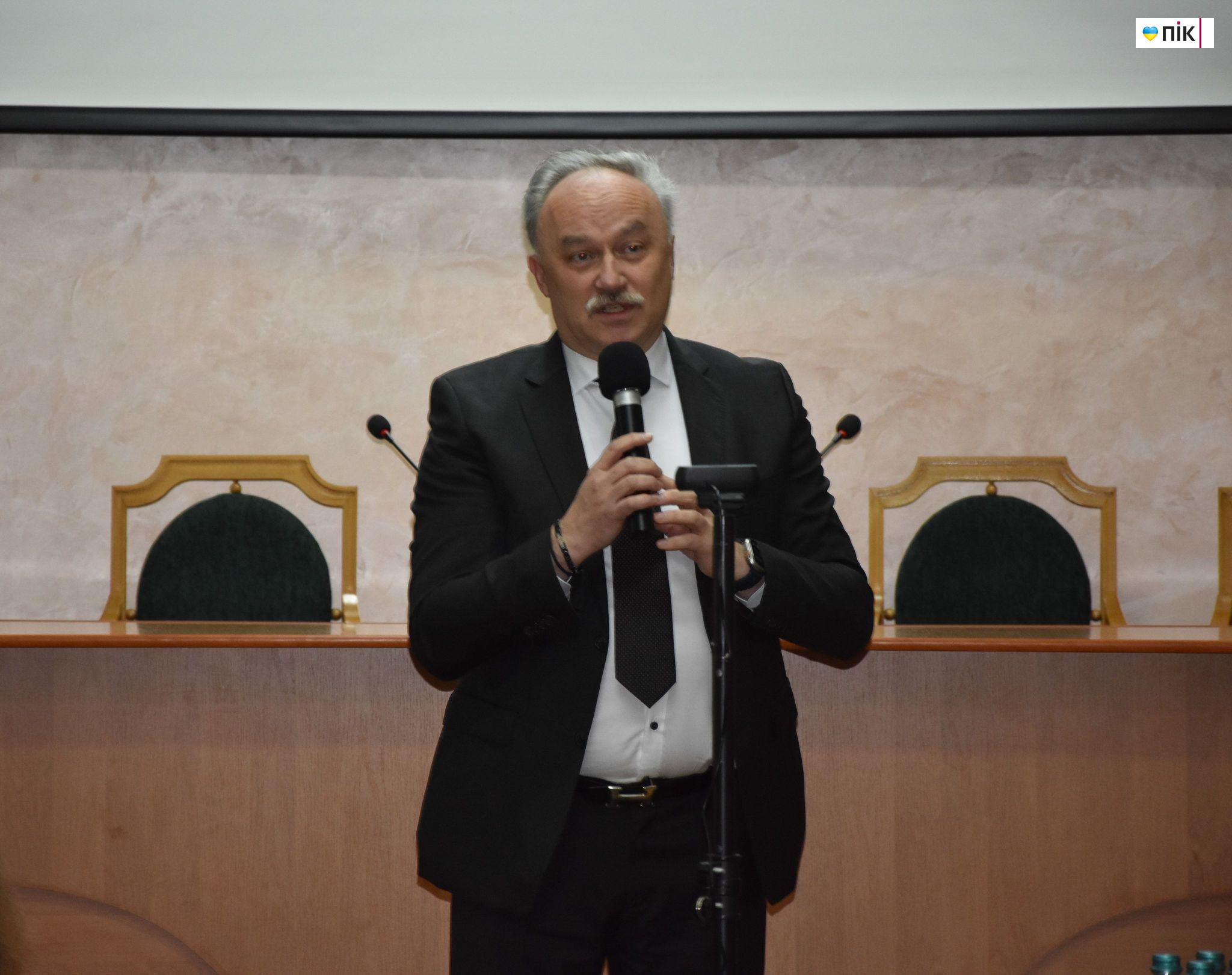 Івано-Франківський медуніверситет зібрав студентів з усієї України та міжнародних науковців (ФОТО) 10 462542245 556987893707426 7883203274268547809 n