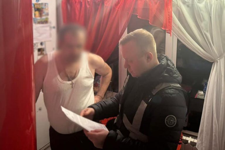 У Києві квиткові перекупники продавали квитки на потяг втричі дорожче