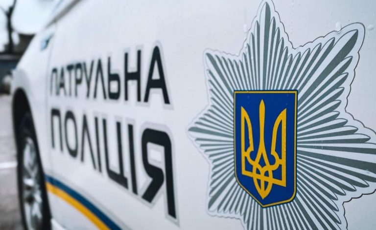У Франківську водій автобуса пропонував патрульним хабар 11 6437565754