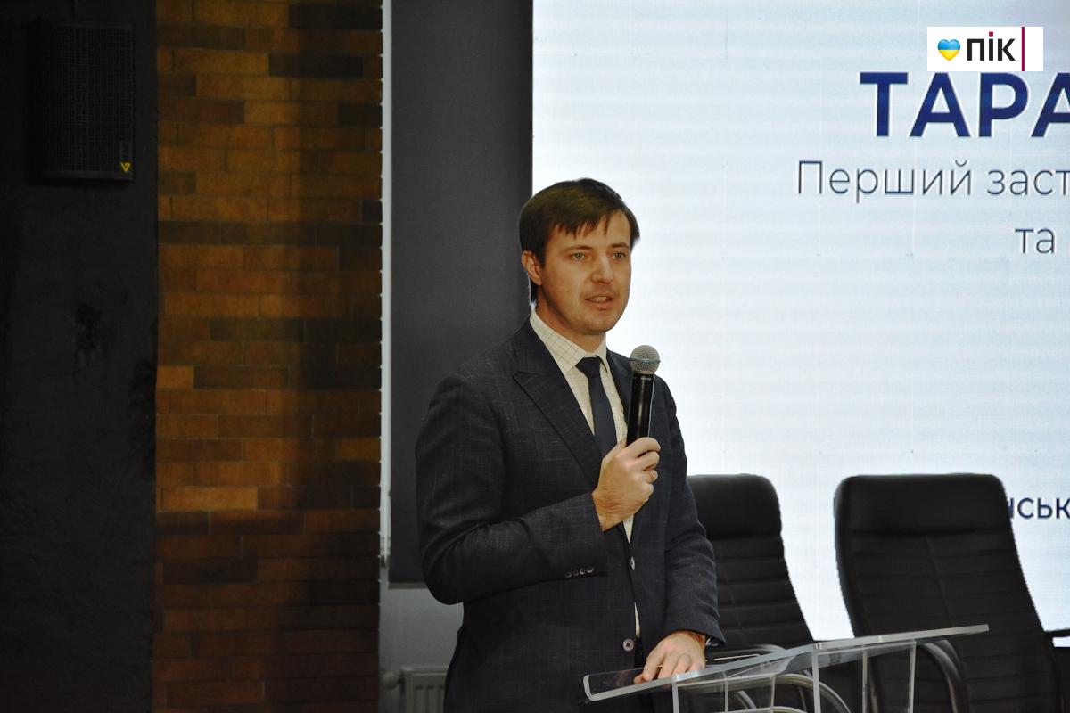 Що відбувається з українським експортом: обговорили представники бізнесу та влади у Франківську (ФОТО) 28 DSC 0186