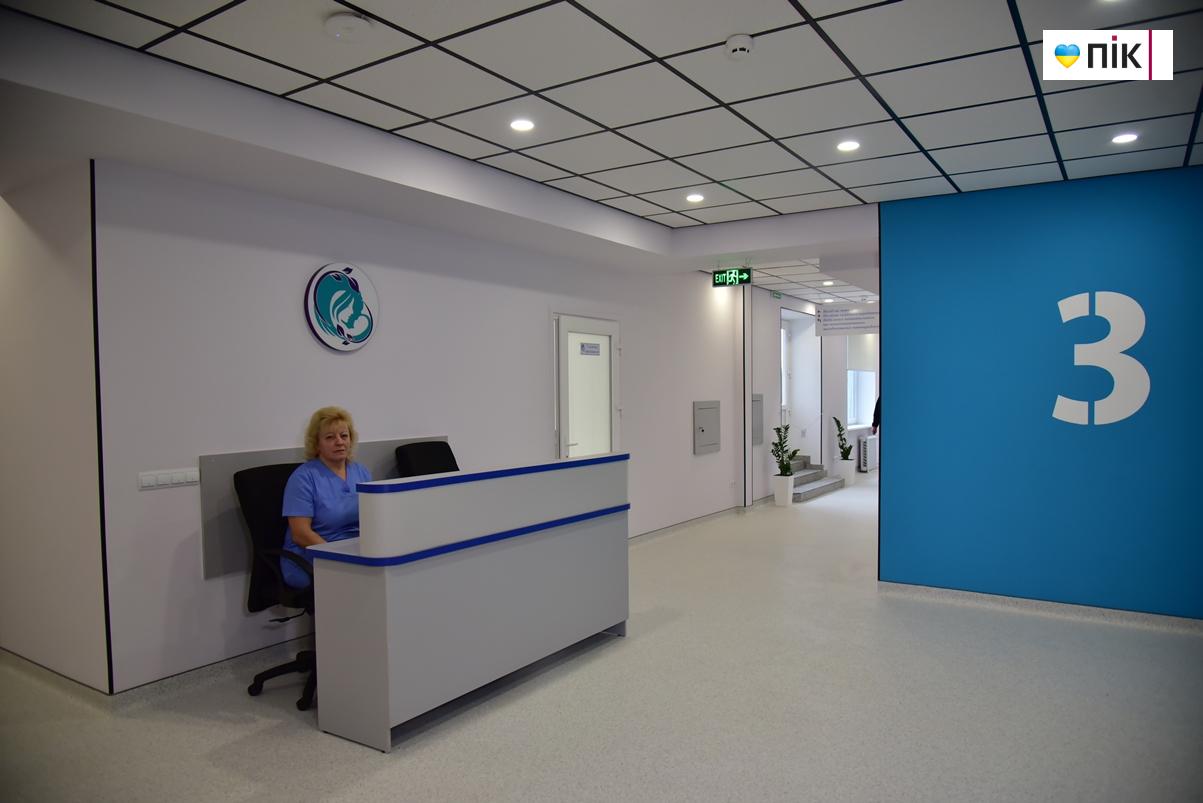 У Франківську відкрили оновлений третій поверх обласного перинатального центру (ФОТОРЕПОРТАЖ) 8 DSC 0716