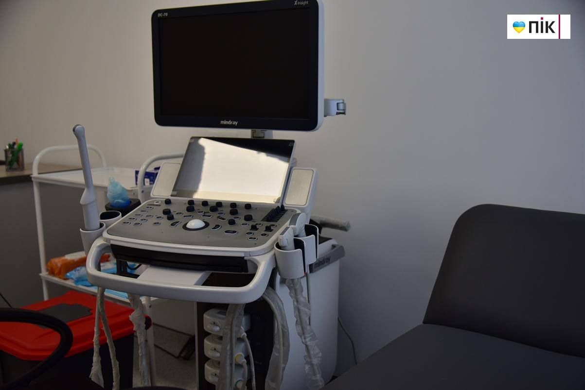 У Франківську відкрили оновлений третій поверх обласного перинатального центру (ФОТОРЕПОРТАЖ) 15 DSC 0814