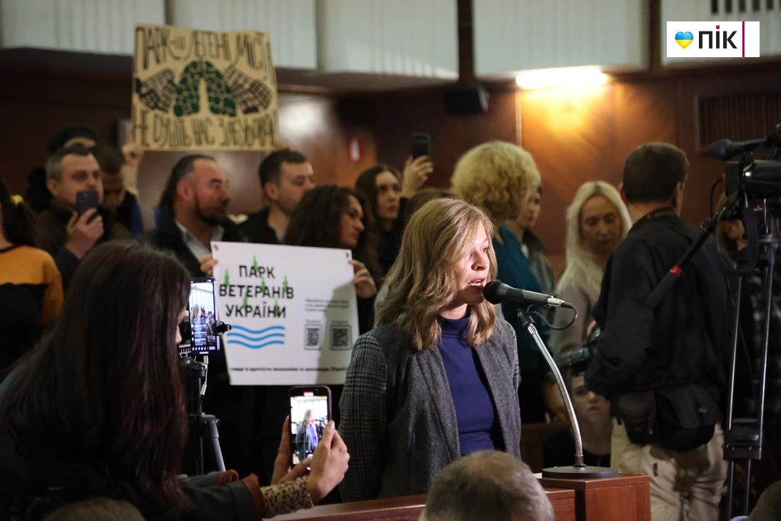 Депутати скасували будівництво реабілітаційного центру біля озера у Франківську (ФОТО, ВІДЕО) 6 IMG 0506