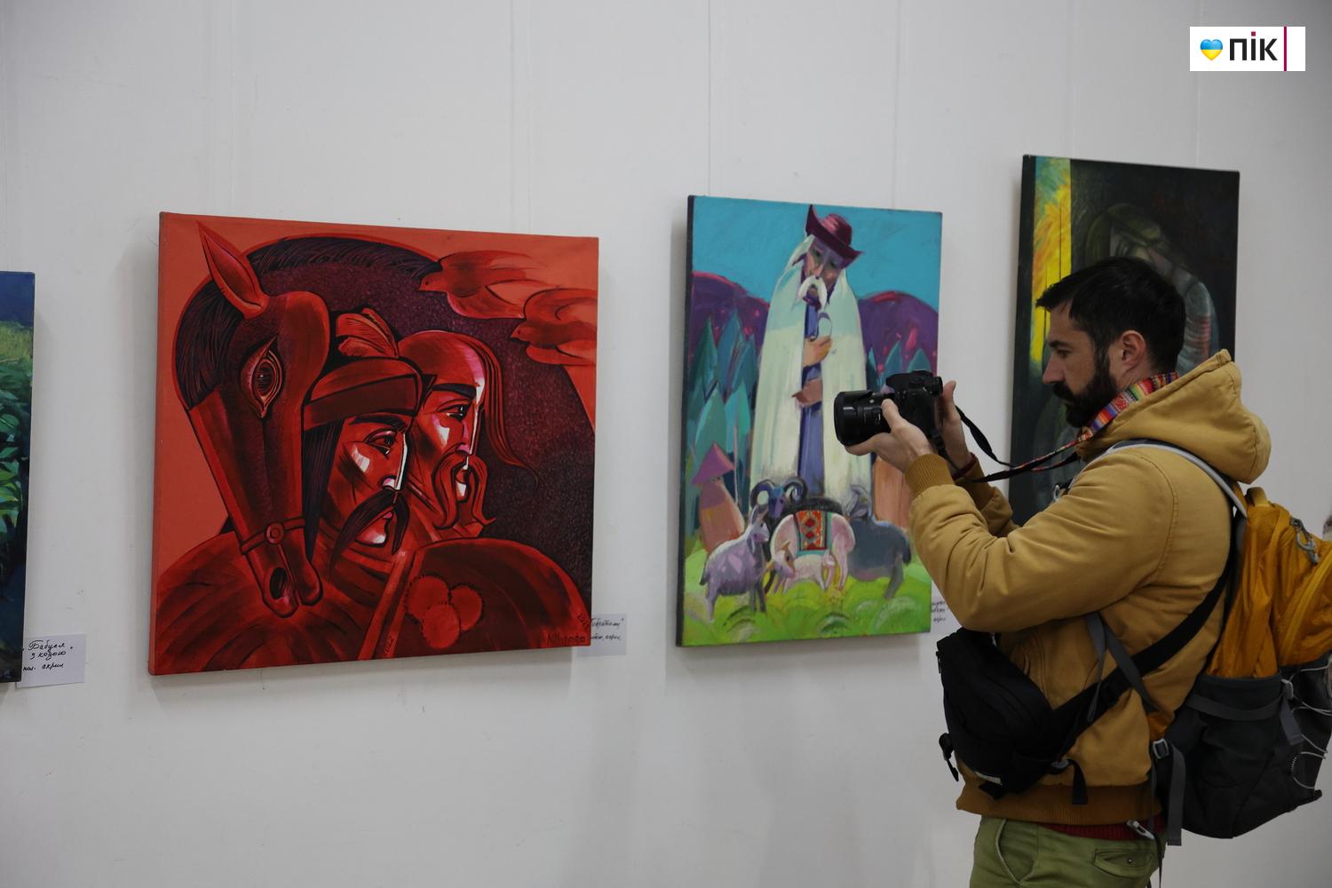 У Франківську відкрили ретроспективну виставку Михайла Мурафи (ФОТО) 2 IMG 0661 2