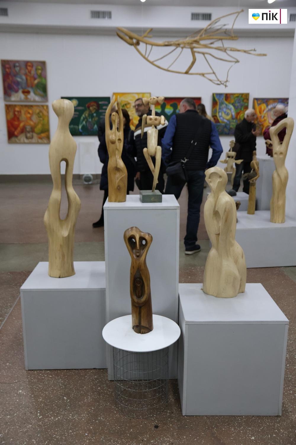 У Франківську відкрили виставку художника Сергія Лаушкіна (ФОТО) 26 IMG 0938 2