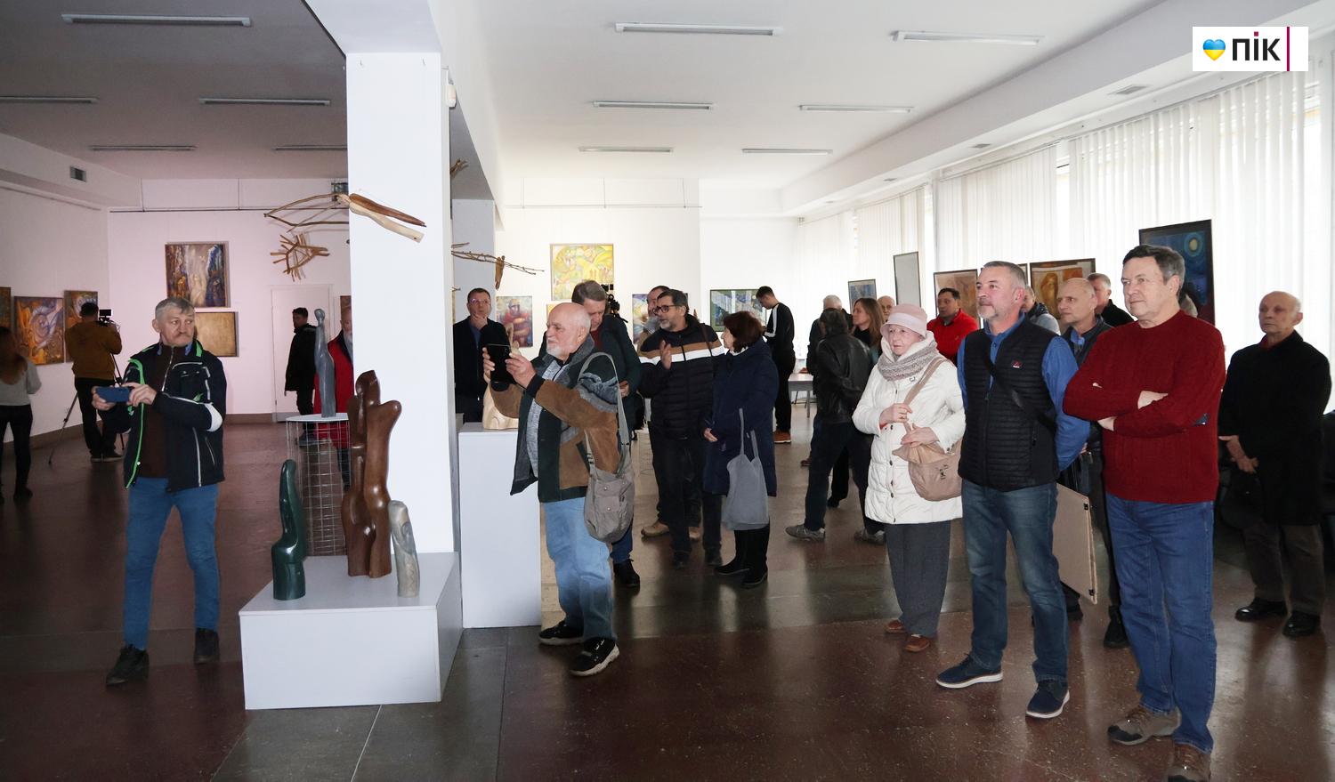 У Франківську відкрили виставку художника Сергія Лаушкіна (ФОТО) 8 IMG 1013 2