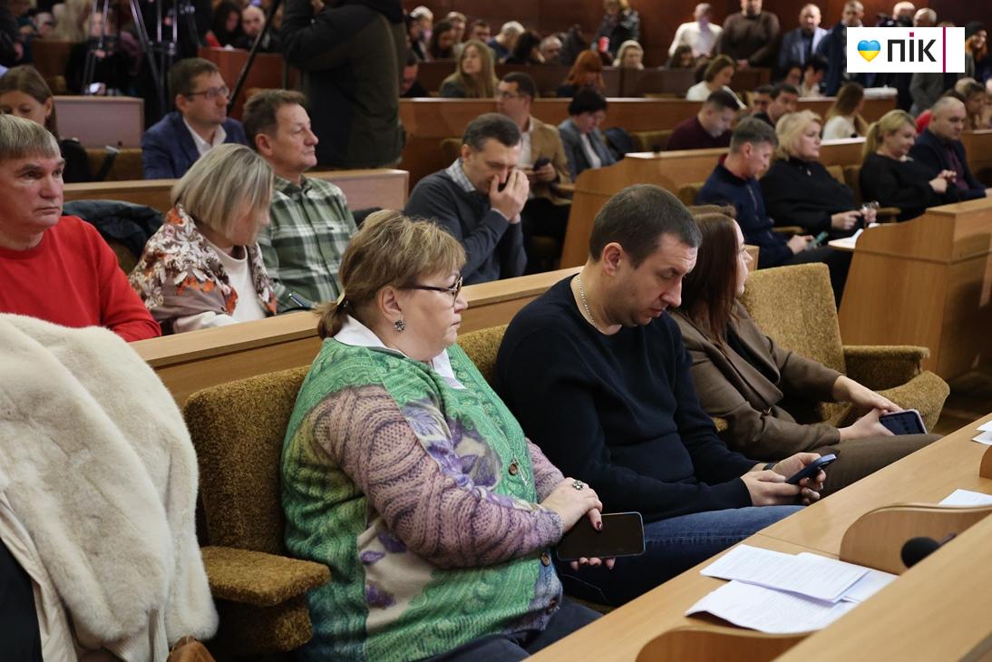 47 сесія Франківської міськради: громада та ветерани завітали на засідання (ФОТО) 5 IMG 8833